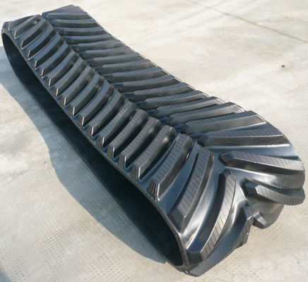 Καλή τιμή. Ενισχυμένες λαστιχένιες διαδρομές υψηλής δύναμης για τα τρακτέρ του John Deere που ταξινομούνται σε 30 